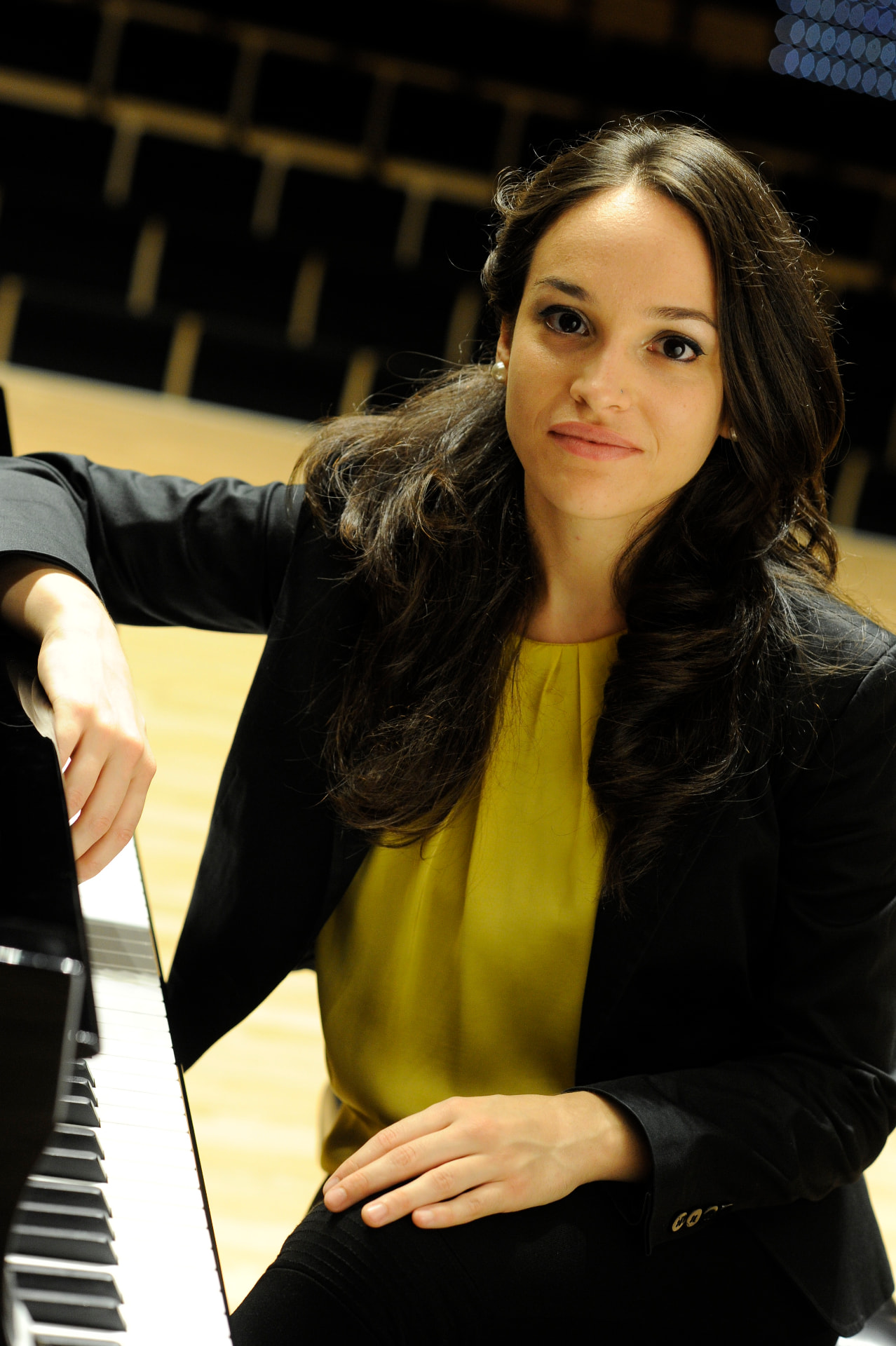 Portrait von Leire de Diego